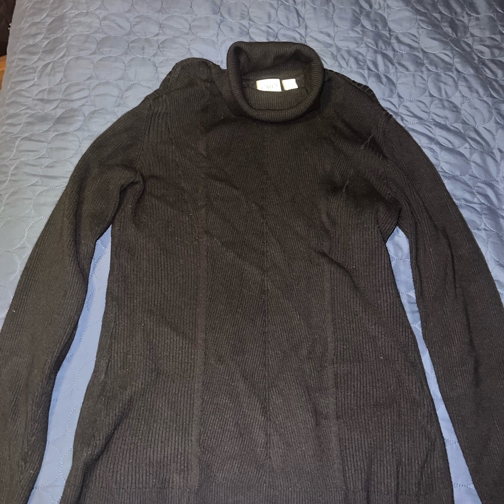 Sweater - Picture 2 of 2